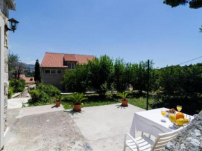 Apartments & Rooms Tapera- Comfort One-Bedroom Apartment with Terrace and Garden View